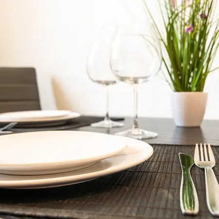 Blue Chili 18 Zentrales City-Apartment Am Hasselbachplatz, 4 Personen Magdeburg Eksteriør billede