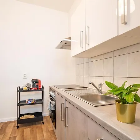 Blue Chili 18 Zentrales City-Apartment Am Hasselbachplatz, 4 Personen Magdeburg Eksteriør billede