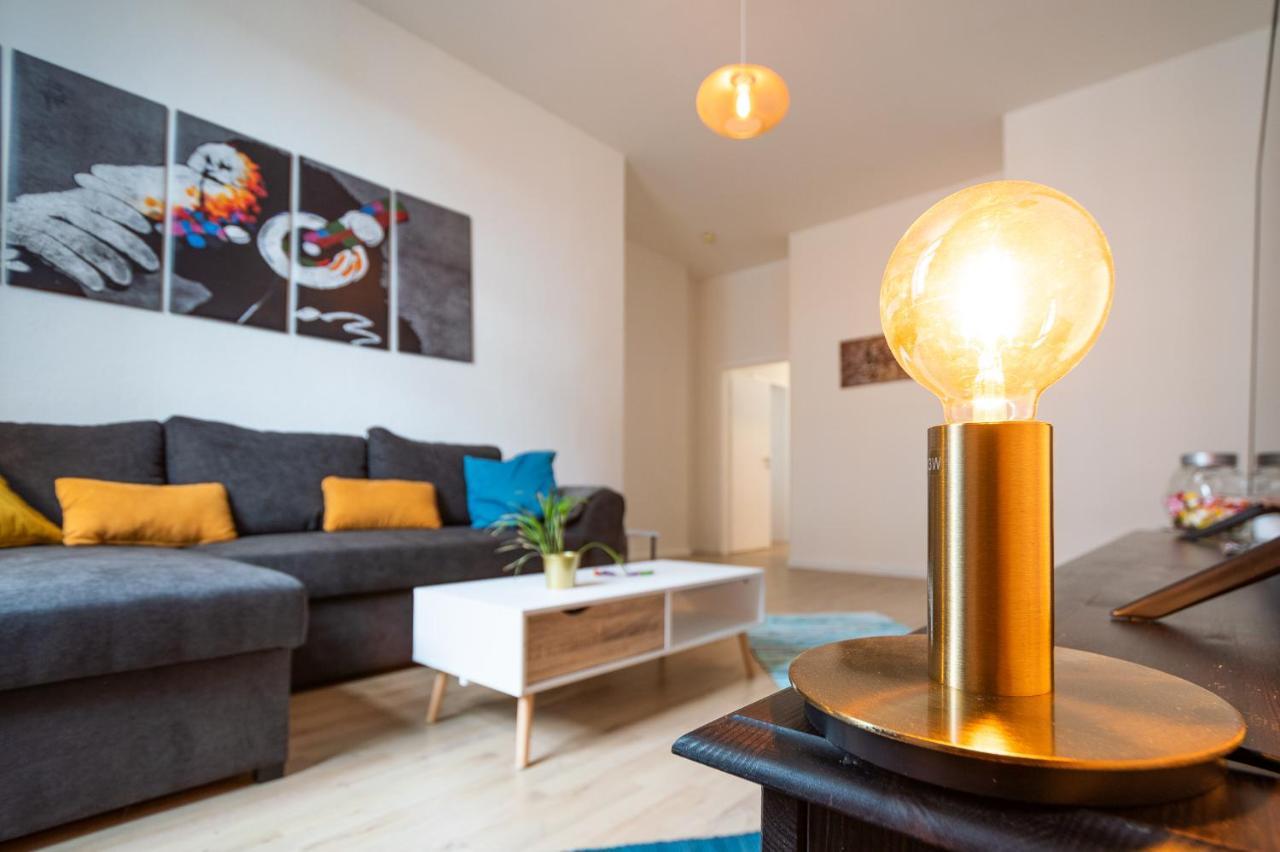 Blue Chili 18 Zentrales City-apartment Am Hasselbachplatz, 4 Personen Apartment *